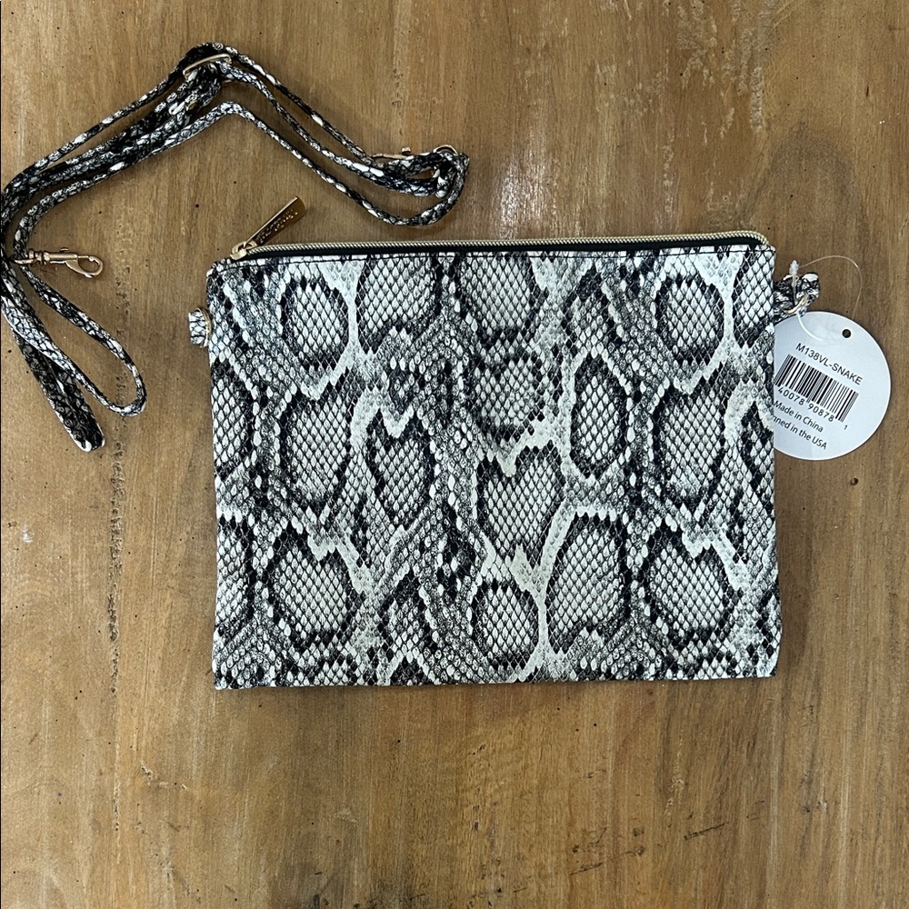 Snakeskin Pattern Clutch Wristlet Purse‎ NWT Removable Adjustable Straps Gray